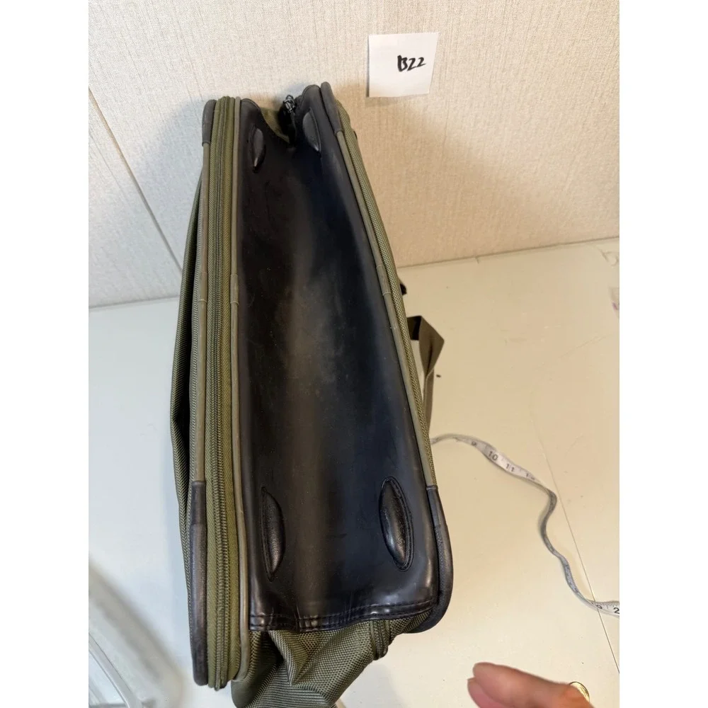 Samsonite Expandable Laptop Carry On Bag Soft‎ Shell Shoulder Case Green